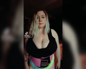 Tik Tok: Huge & Big Tits!#107