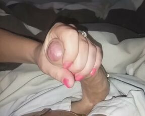 EARLY SUNDAY MORNING HANDJOB