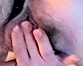 He Fingered My Hairy Pussy from Behind American Milf Porn