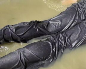 Wetlook down at the Estuary. Wearing black sports trousers and a white T-shirt