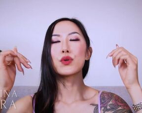 Mesmerize: Long Fingernail Dance