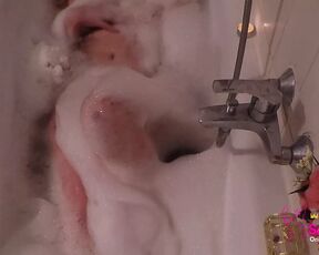 Masturbation in the Bathtub - Trailer 1